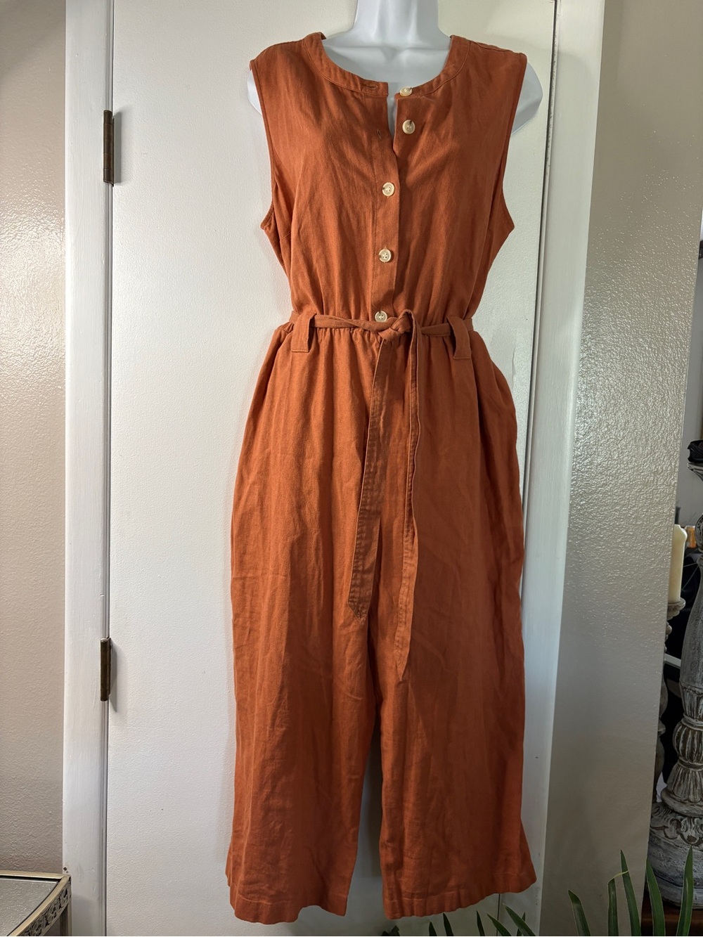 Liz Claiborne Sleeveless Rust-Orange Linen Jumpsuit with Tie Waist